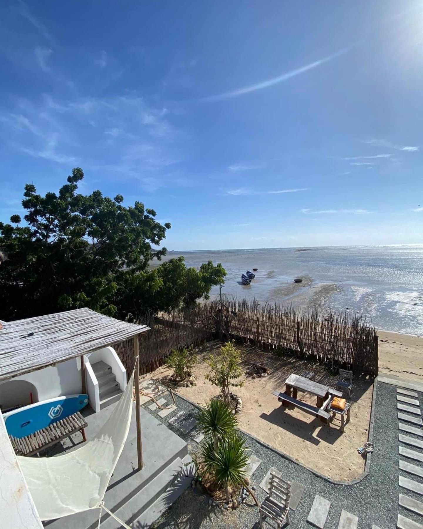 My Hoa Oceanfront Home Ap My Hai Экстерьер фото